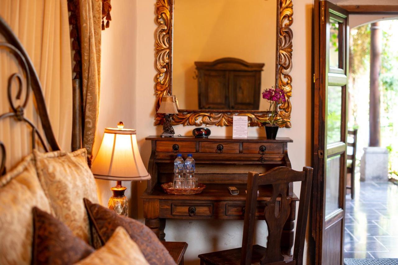 La Catedral Hotel