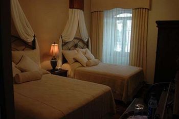 La Catedral Hotel